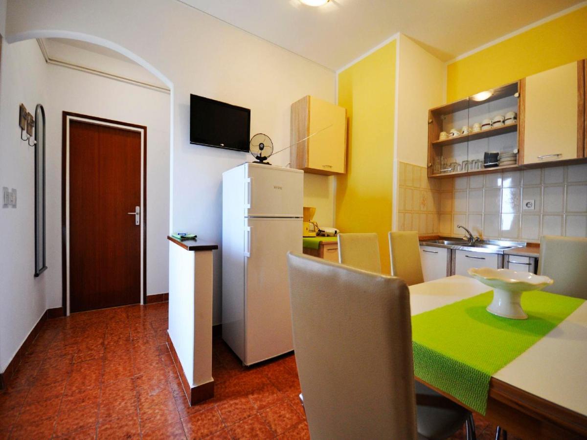 Apartments Paliska Rabac Buitenkant foto